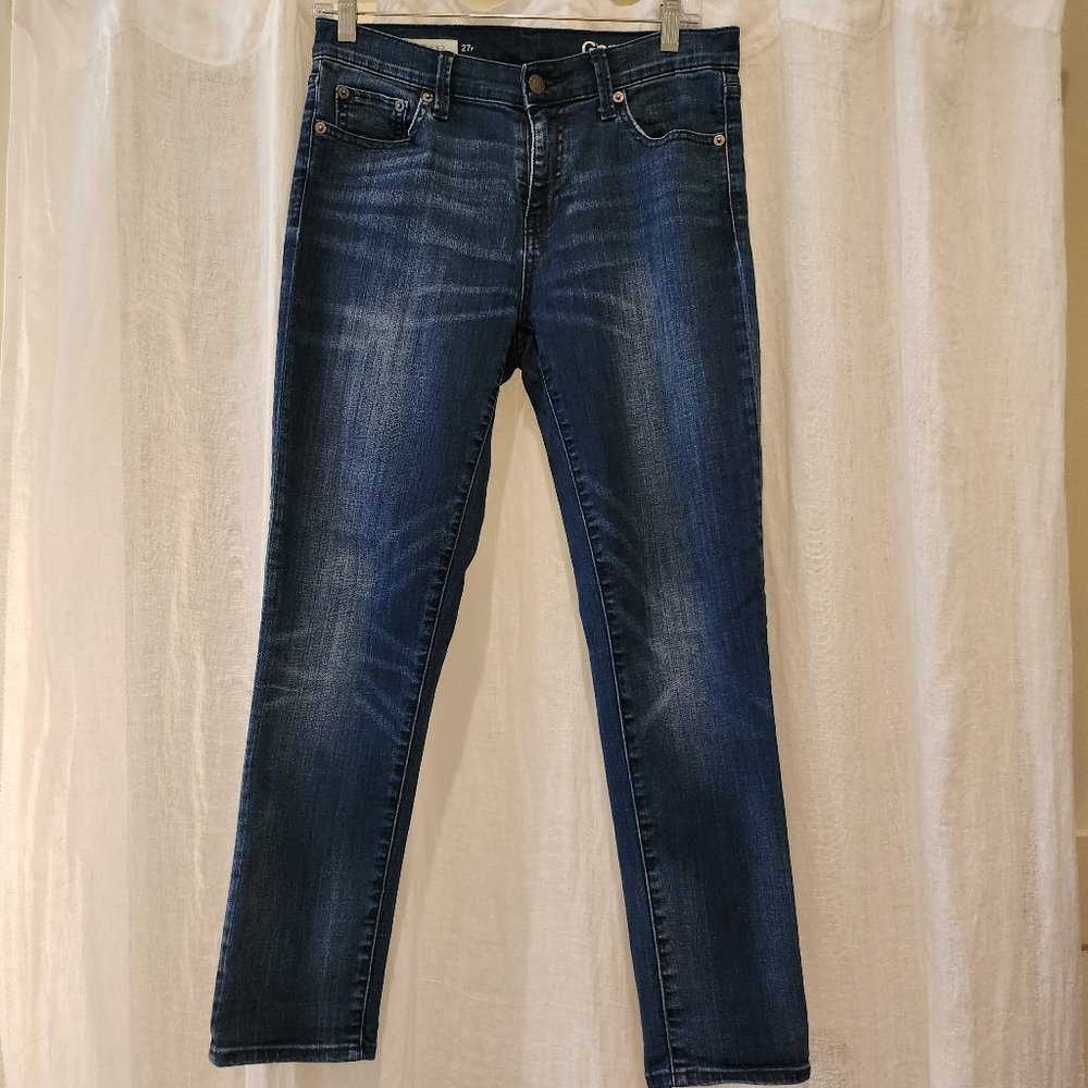 GAP Girlfriend Jeans, Size 27R